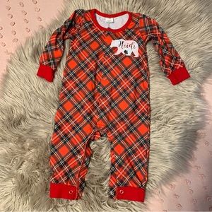 Plaid Christmas pajamas Heidi baby bear decal Sz 0-3m